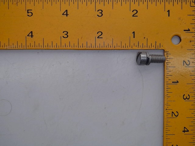 310-32492 Bolt for GEHL MANITOU