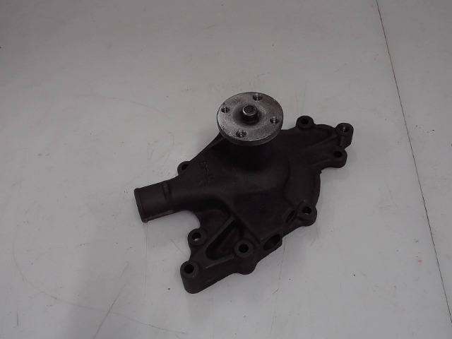 31-2759847 Water Pump for AGCO