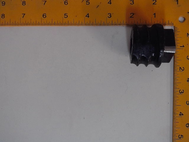 41357 MACDON Plug