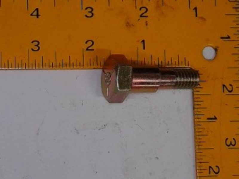 010673 Bolt