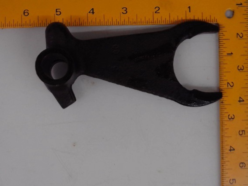 36330-31312 Fork