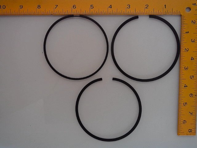 BS690162 Ring Set for CUB CADET