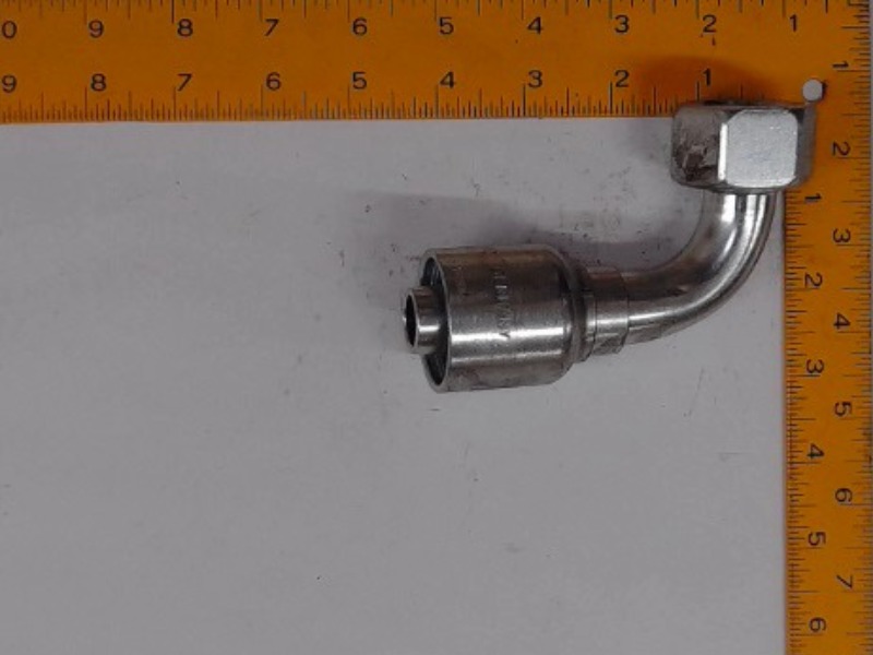 X1CF43-22-12 Fitting for JOHN DEERE