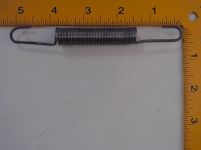 325944A1 Spring for CUB CADET