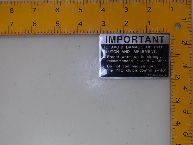 TD270-49300 Decal for KUBOTA