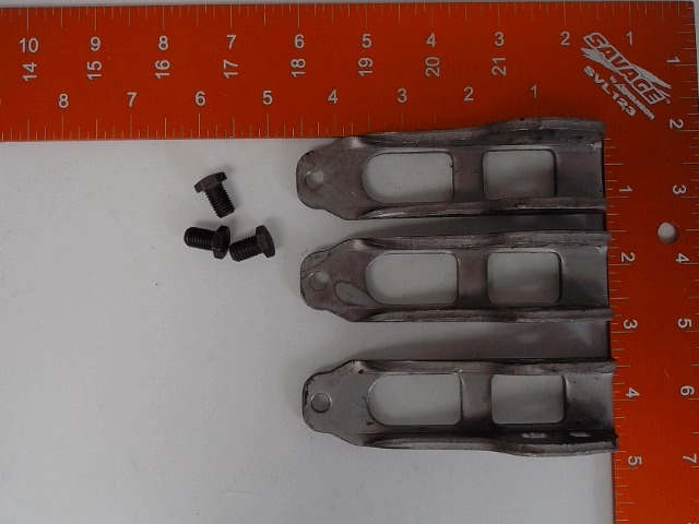 129247A1 Lever Set/3