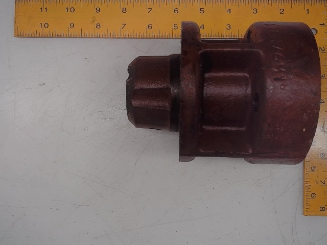 274176M1 AGCO Hub