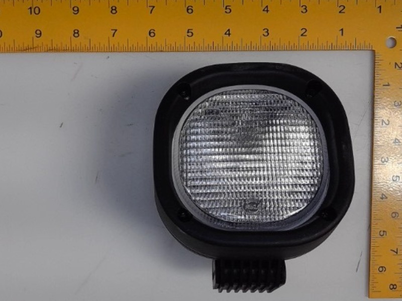 AT469589 Flood Lamp for JOHN DEERE