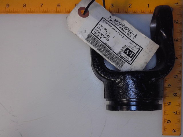 A-BP204066852-A Yoke for JOHN DEERE