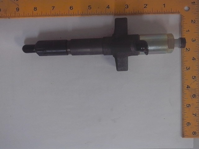 6136-12-3400 Injector