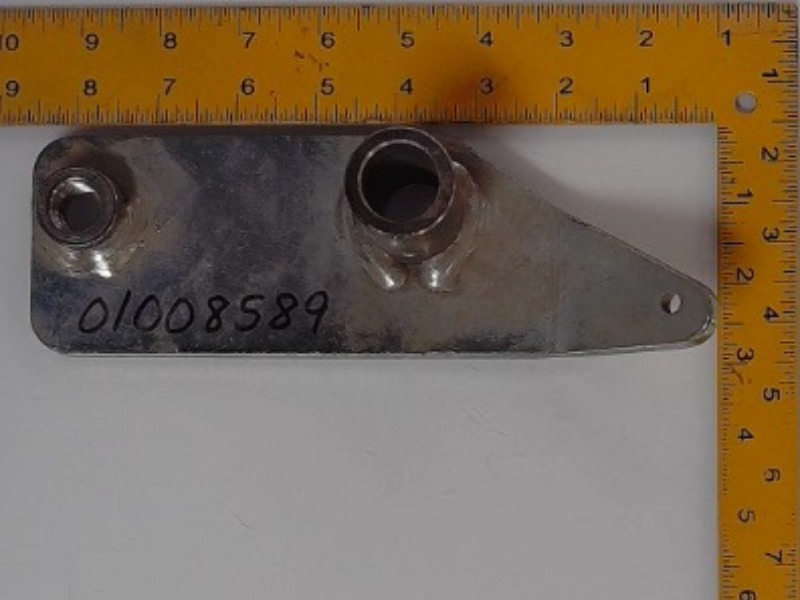 01008589 Bracket for CUB CADET