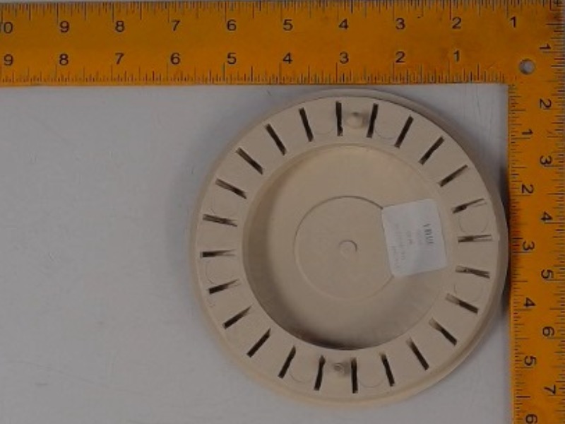 731-07048 Hubcap for CUB CADET
