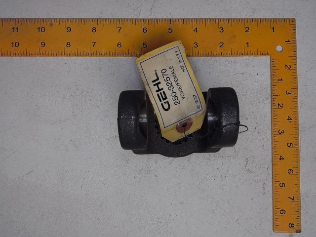 250-32570 Yoke for GEHL MANITOU