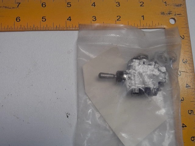 30-3370534 Switch for AGCO