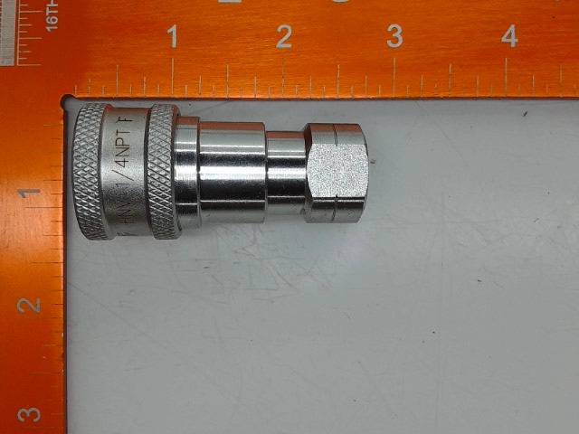 70060-04310 Hyd Coupler for KUBOTA