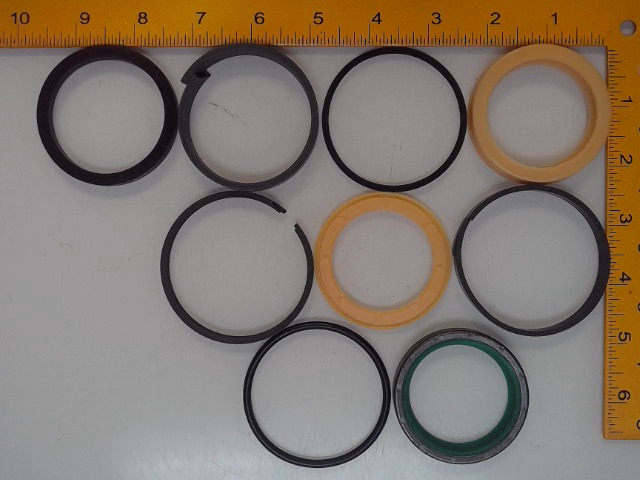 198376A2 Seal Kit for CASE