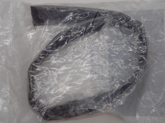 3811582C1 Strap