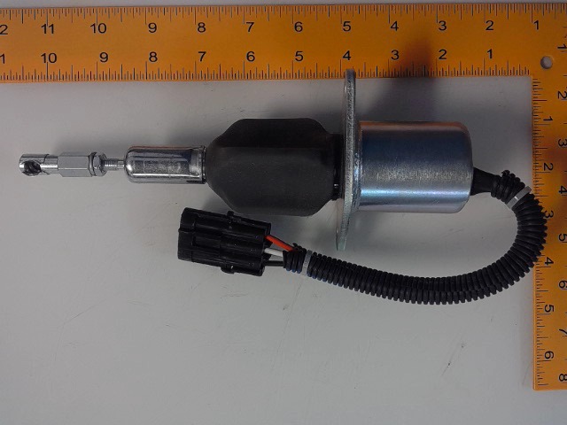 J928160 CASE Fuel Solenoid, 12 Volt