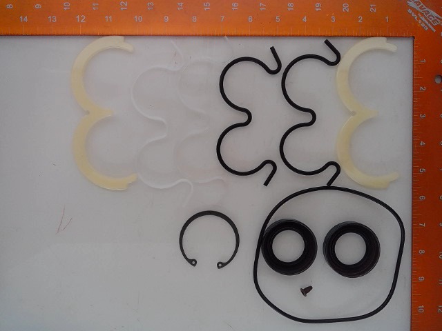 9T3692 Seal Kit for CATERPILLAR