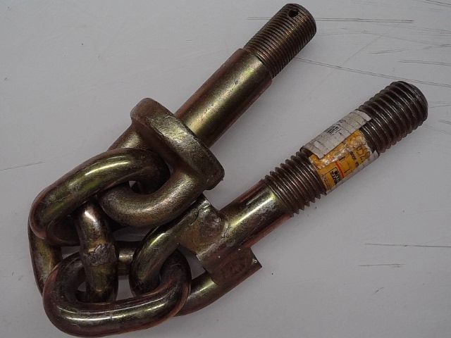 33-0085359 Chain for AGCO