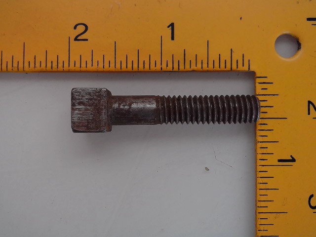 0400HS AGCO Screw