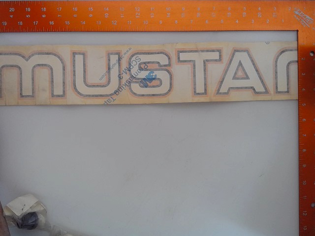 420-35653 Decal for GEHL MANITOU