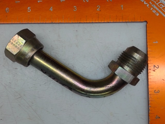 X41T3-12-12 90 Fitting for JOHN DEERE