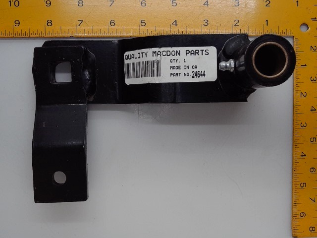 24644 MACDON Bracket