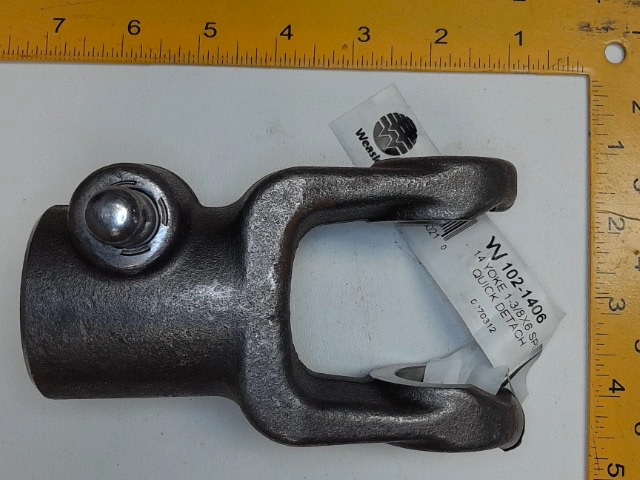 W102-1406 Yoke for AGCO