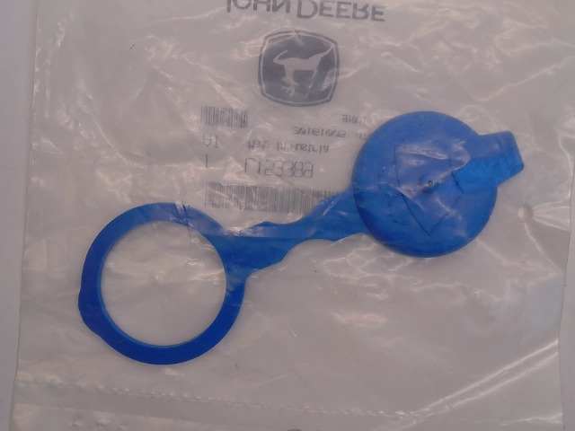 L153389 Cap for JOHN DEERE