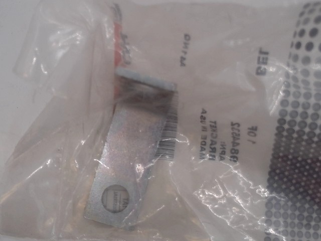 9844532 Bracket for CASE NEW HOLLAND