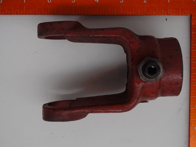 26818 Yoke for CUB CADET