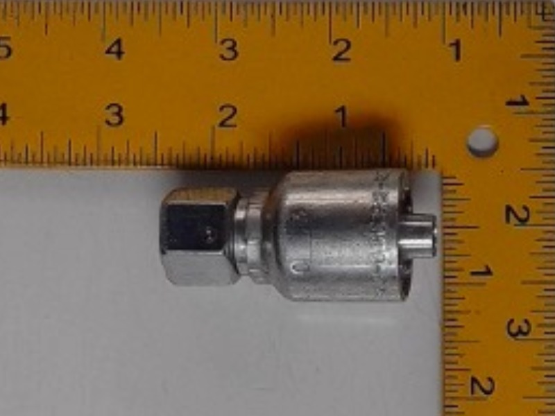 X1C343-10-6 Fitting for JOHN DEERE