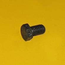 4F0029 Bolt