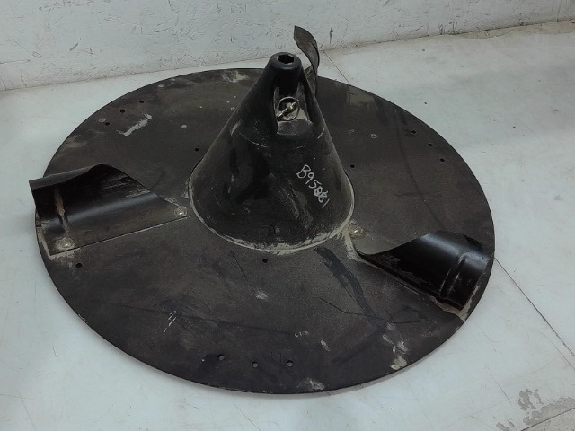 B95861 Spreader for CUB CADET