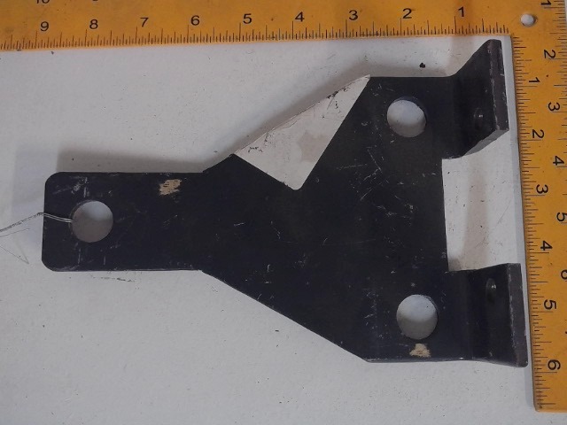 160-32840 Brkt for GEHL MANITOU