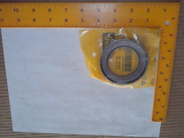 054-6479 Retainer/plate
