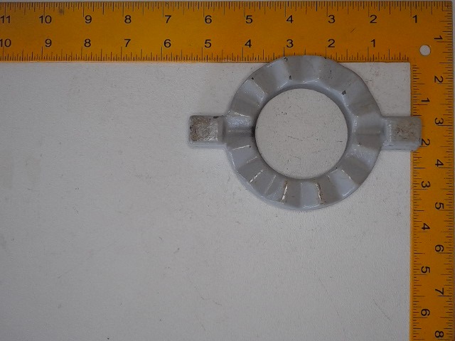 1659630W1 Collar