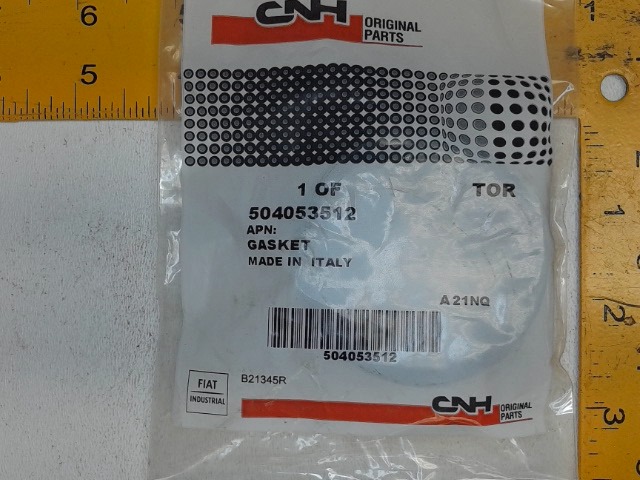 504053512 CASE Seal