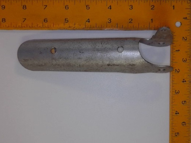 1656589 Bracket for AGCO