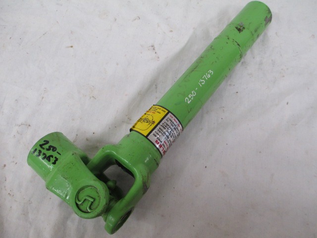 250-13763 Yoke/shaft for GEHL MANITOU