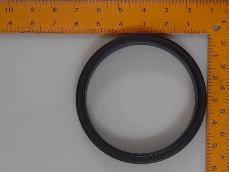 A-RE520036 Seal for JOHN DEERE