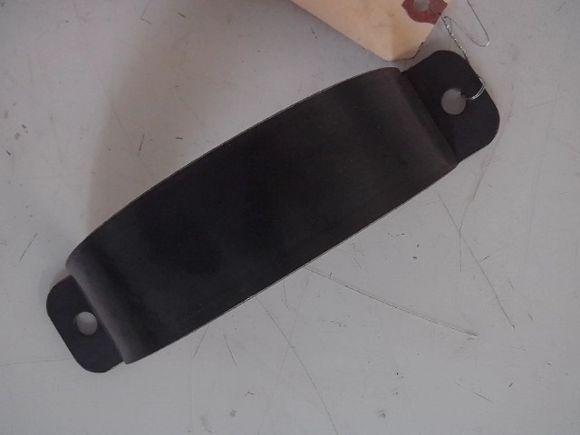 390-32775 Clamp for GEHL MANITOU