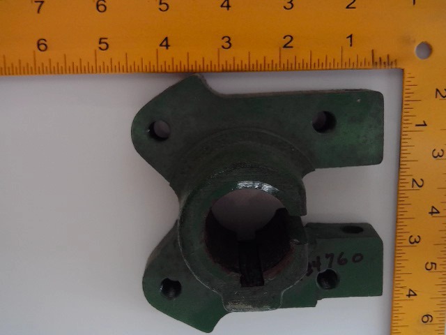 H134760 Hub for JOHN DEERE