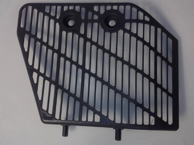 3C131-83380 Cover,lh