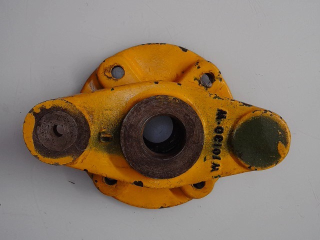 W10138 Plate for JOHN DEERE