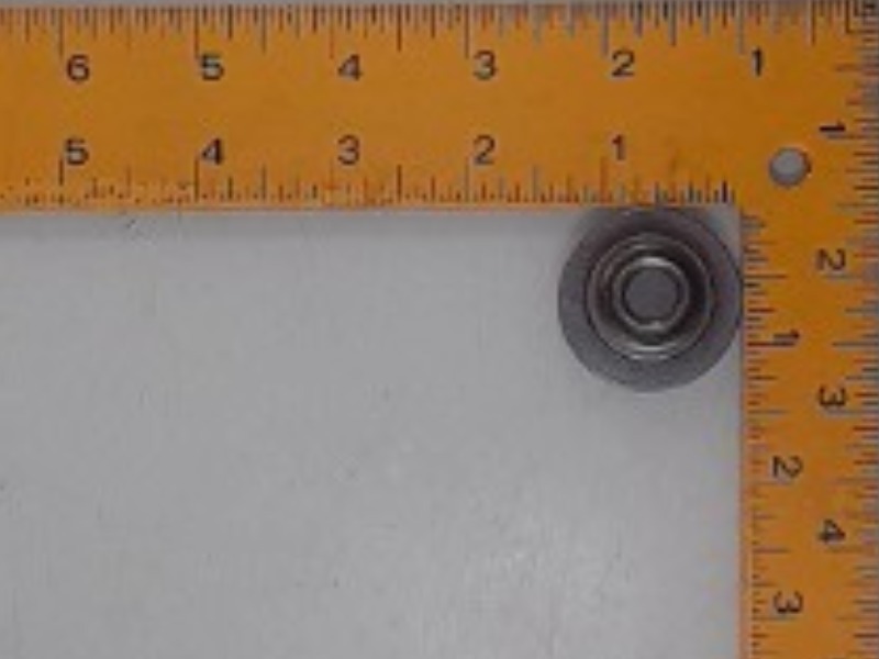 3957913 Retainer
