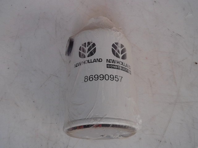 86990957 Fuel Filter