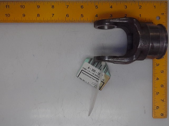 A-300-1200 Yoke for JOHN DEERE