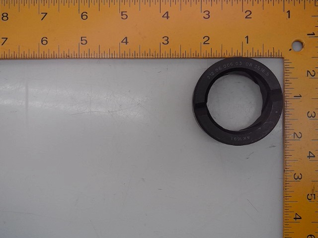 104544 Bushing for GEHL MANITOU